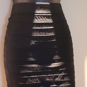 Suzy shier black knitted skirt size large